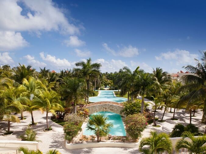 Picture of El Dorado Royale Resort