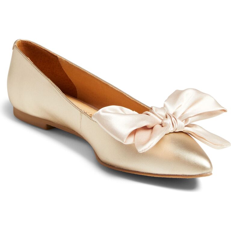 Pointed toe bridesmaid flats with bow detail from Jack Rogers