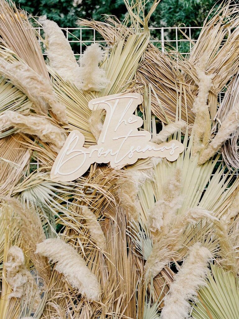 Neutral-toned wedding decor with pampas grass