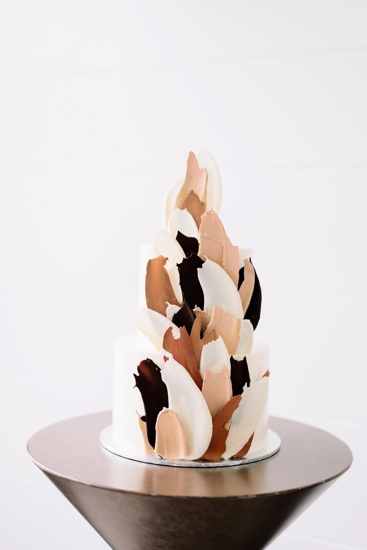 Wedding Cake Decorated With White, Black and Brown Chocolate Shards