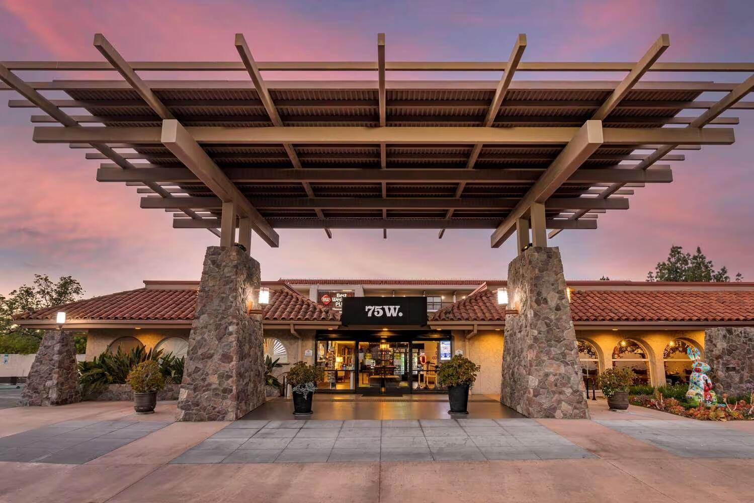 Picture of Best Western Plus Thousand Oaks Inn