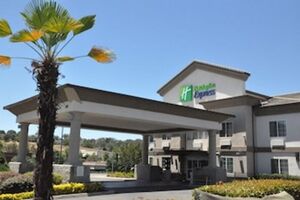 Picture of Holiday Inn Express Hotel & Suites Jackson an IHG Hotel