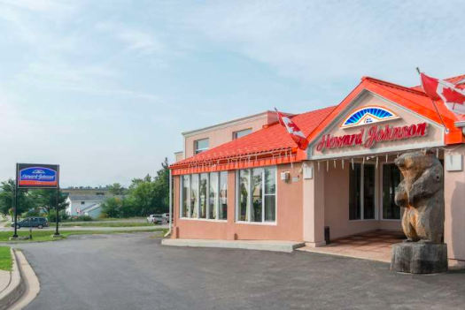 Picture of Howard Johnson Hotel by Wyndham Gravenhurst
