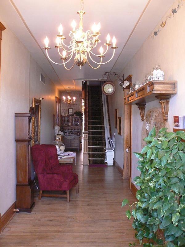 Picture of Savannah House Bed & Breakfast