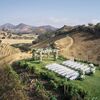 One Couple's Luxe Black-and-White Wedding at Saddlerock Ranch in Malibu, California