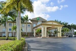 Picture of Holiday Inn Express & Suites Florida City