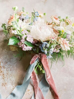 Pastel Bouquet with Ribbons for Ohio Wedding