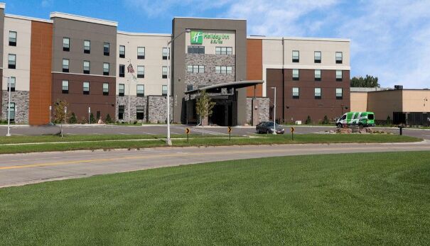 Picture of Holiday Inn & Suite Sioux Falls-  Airport