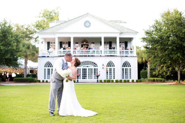 Jessica Smith (27 and a speech-language pathologist) first met William Allen (31 and a construction project manager) while out with friends in Raleigh