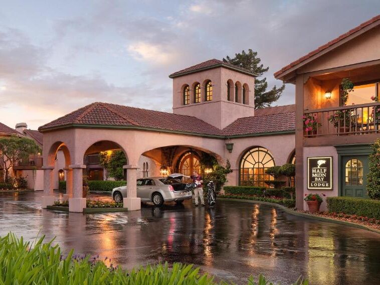 Picture of Half Moon Bay Lodge