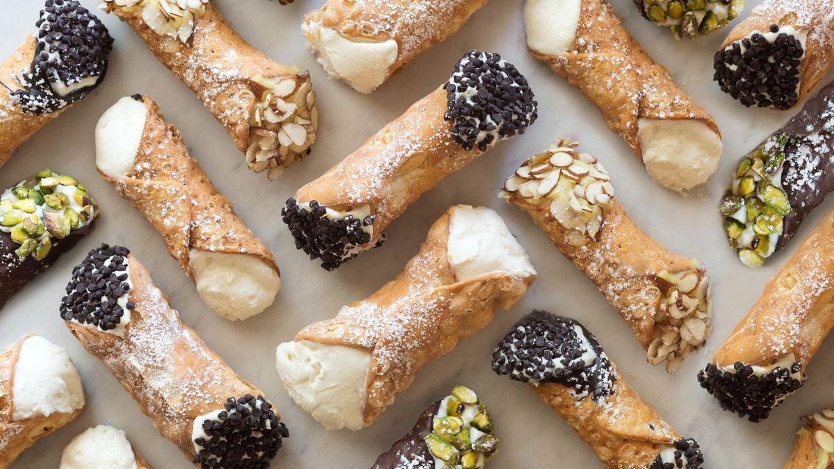 Picture of Mike's Pastry
