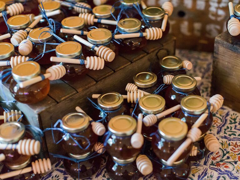 Eco Friendly Wedding Favors Local Food