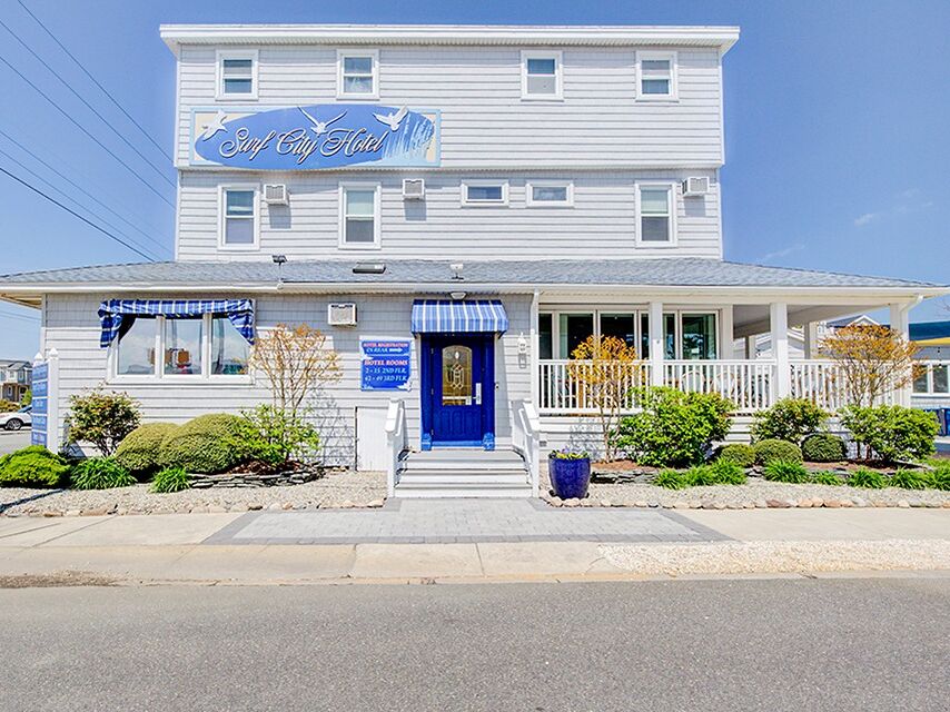 Picture of Surf City Hotel
