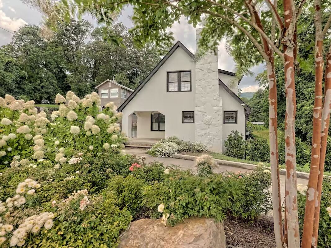 Picture of AirBnB
