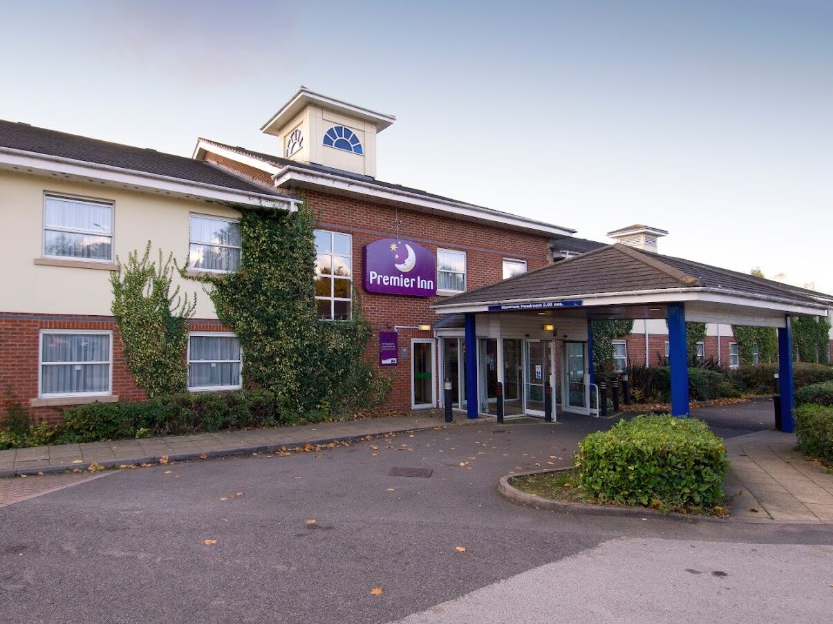Picture of Premier Inn Rugby North (Newbold) hotel