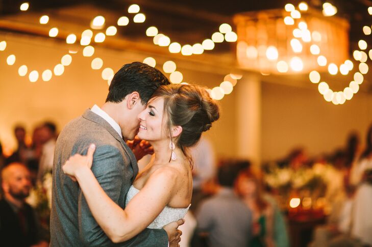 Megan and Ray First Dance at Moniker Warehouse
