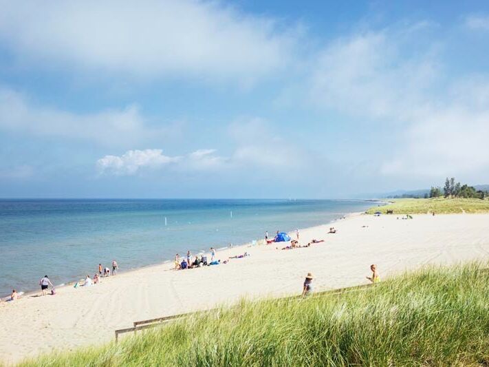 Picture of Oval Beach
