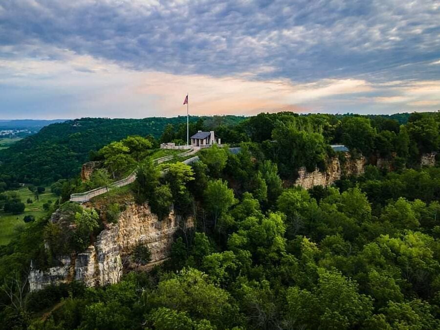 Picture of Grandad Bluff Park