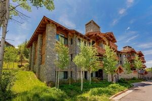 Picture of Hummingbird Retreat - Four Bedroom Townhome
