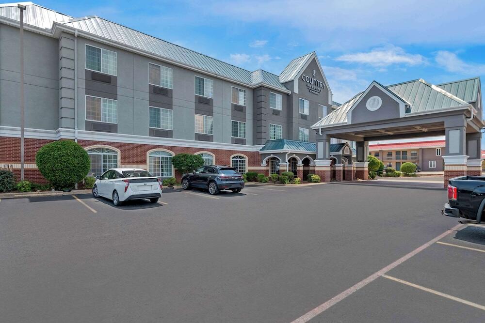 Picture of Country Inn & Suites by Radisson, Hot Springs, AR