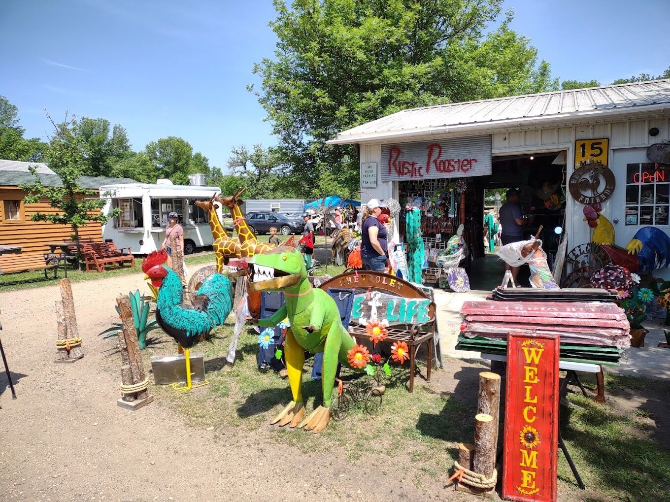 Picture of Shady Hollow Flea Market