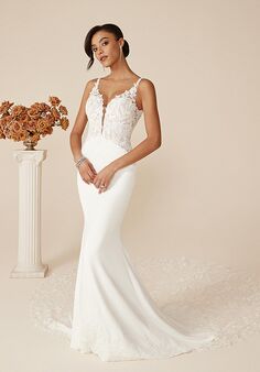 Justin Alexander Dakota Fit-and-Flare Wedding Dress