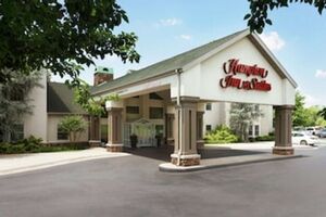Picture of Hampton Inn & Suites Springdale
