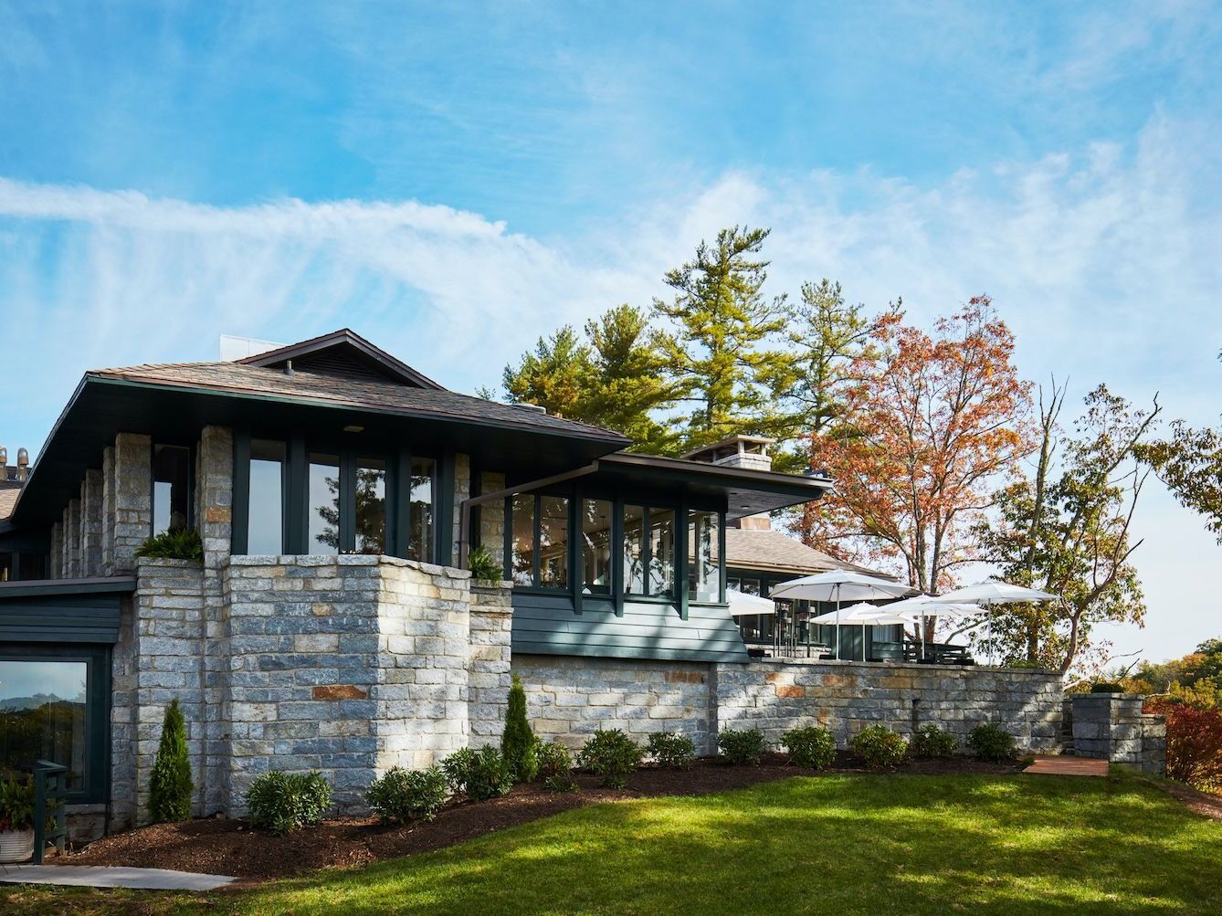 Picture of Skyline Lodge