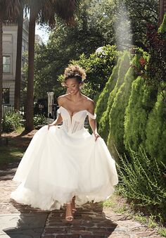 Essense of Australia D4130 Ball Gown Wedding Dress