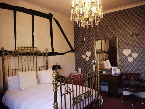 Picture of The Bell Hotel