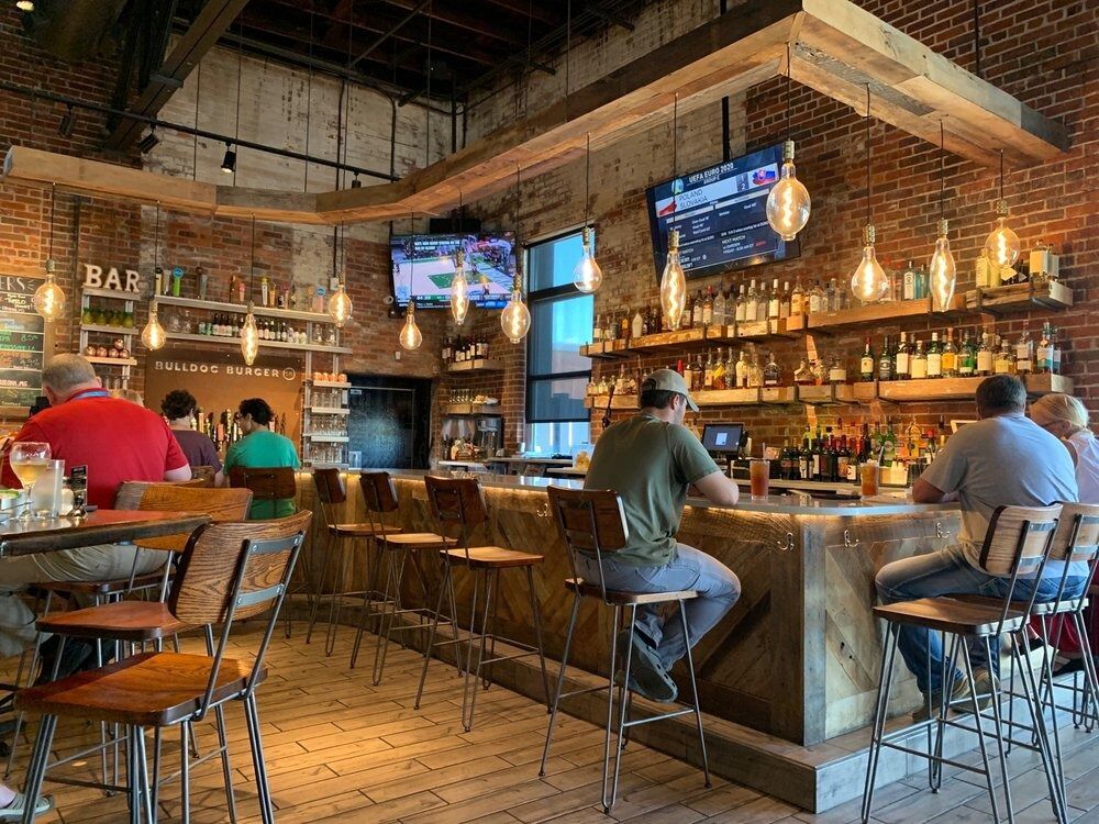 Picture of Bulldog Burger Company Tupelo