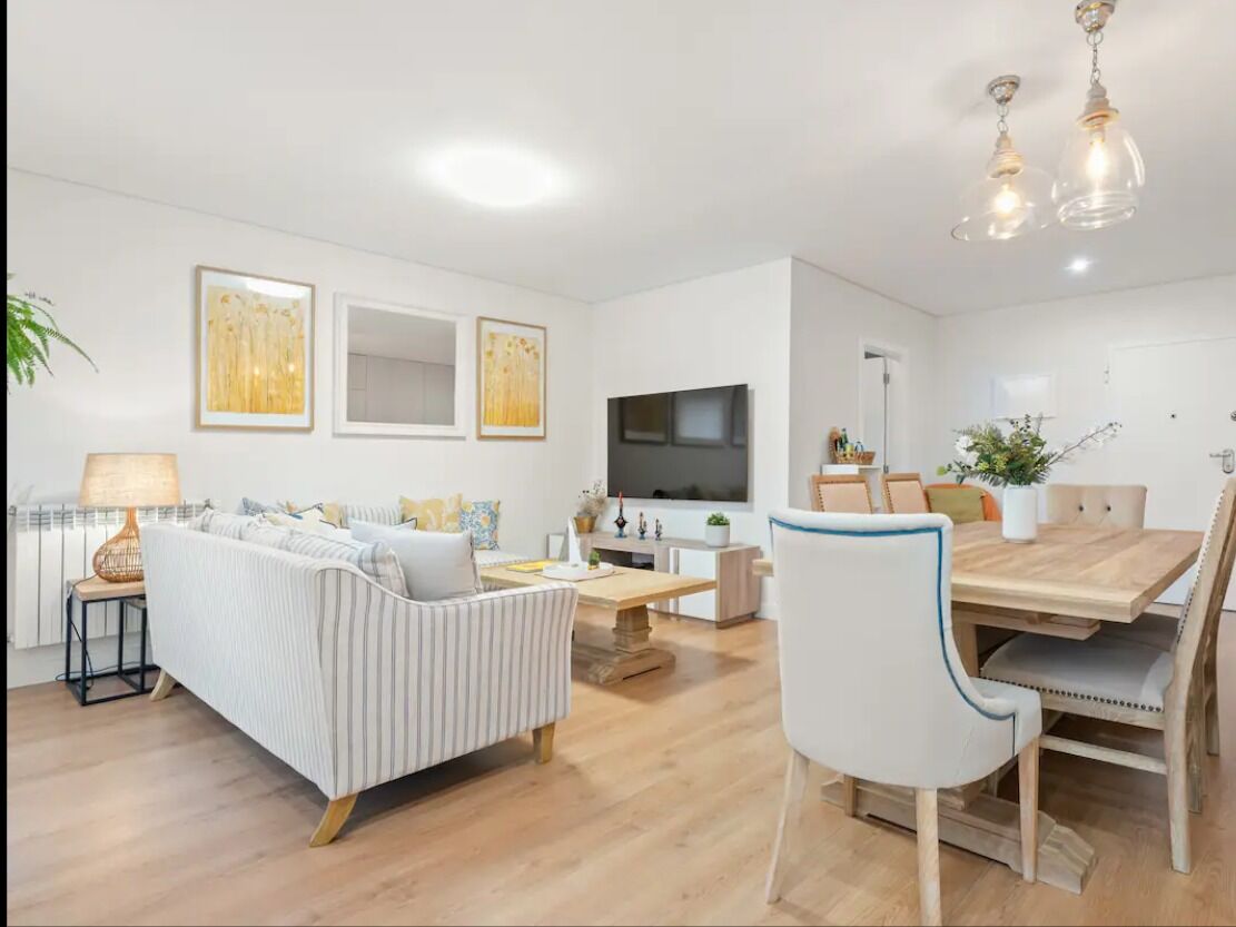 Picture of Pearl of Cascais: Spacious Quiet Home w/ DT Access(Airbnb)