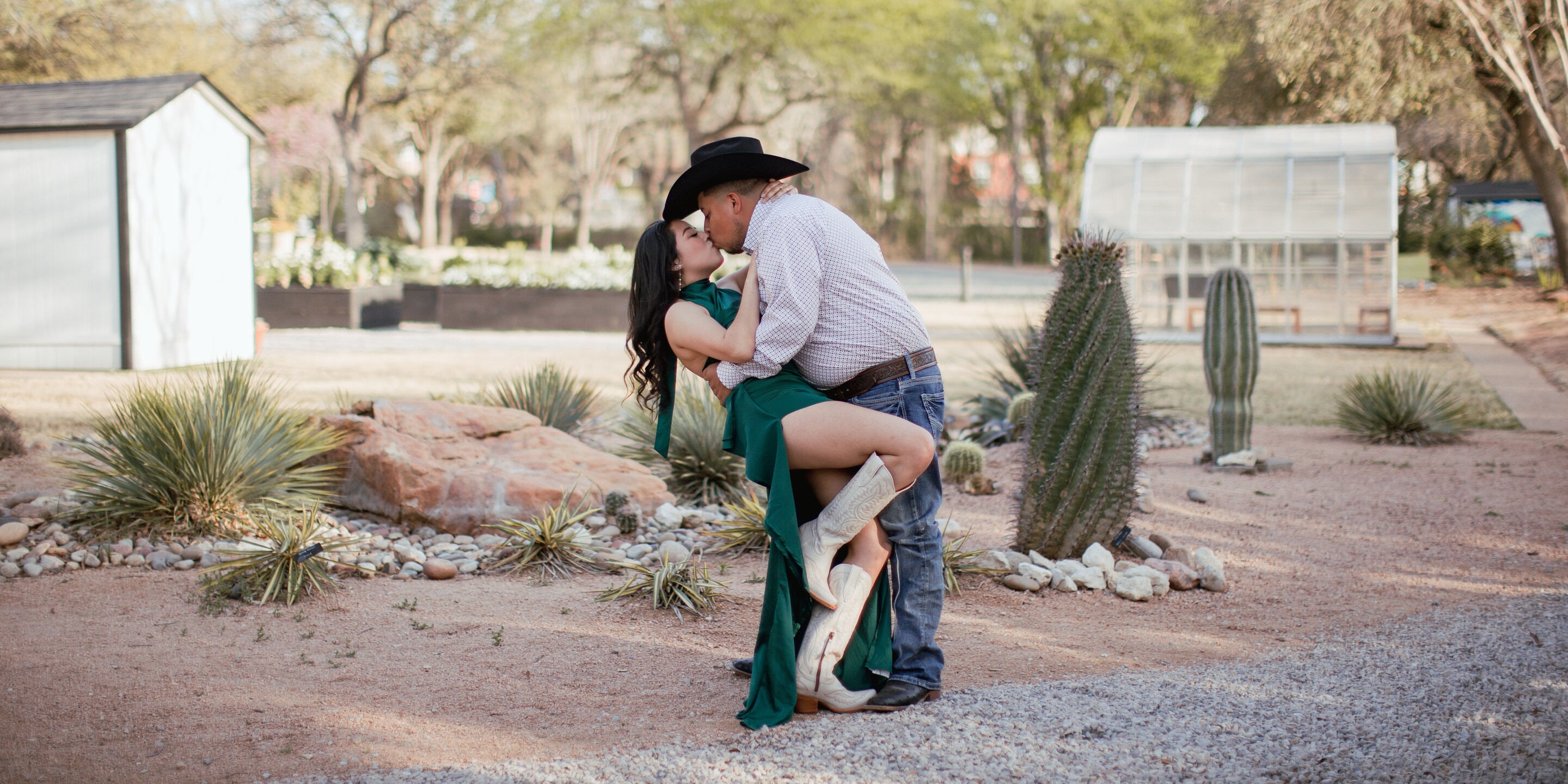 Leslie & Jorge Home Page Banner