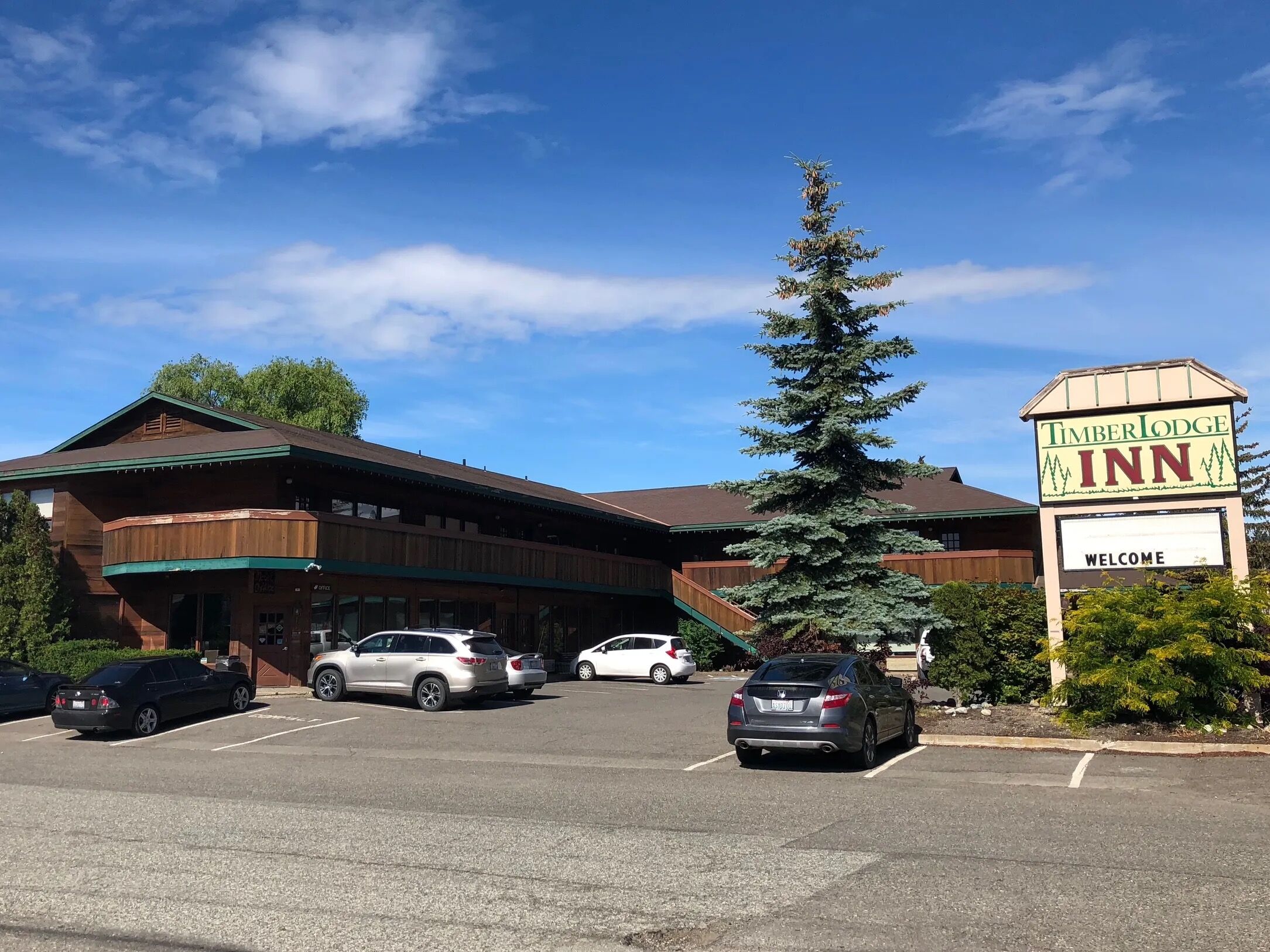 Picture of Timber Lodge Inn