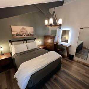 Gallery Photo 2