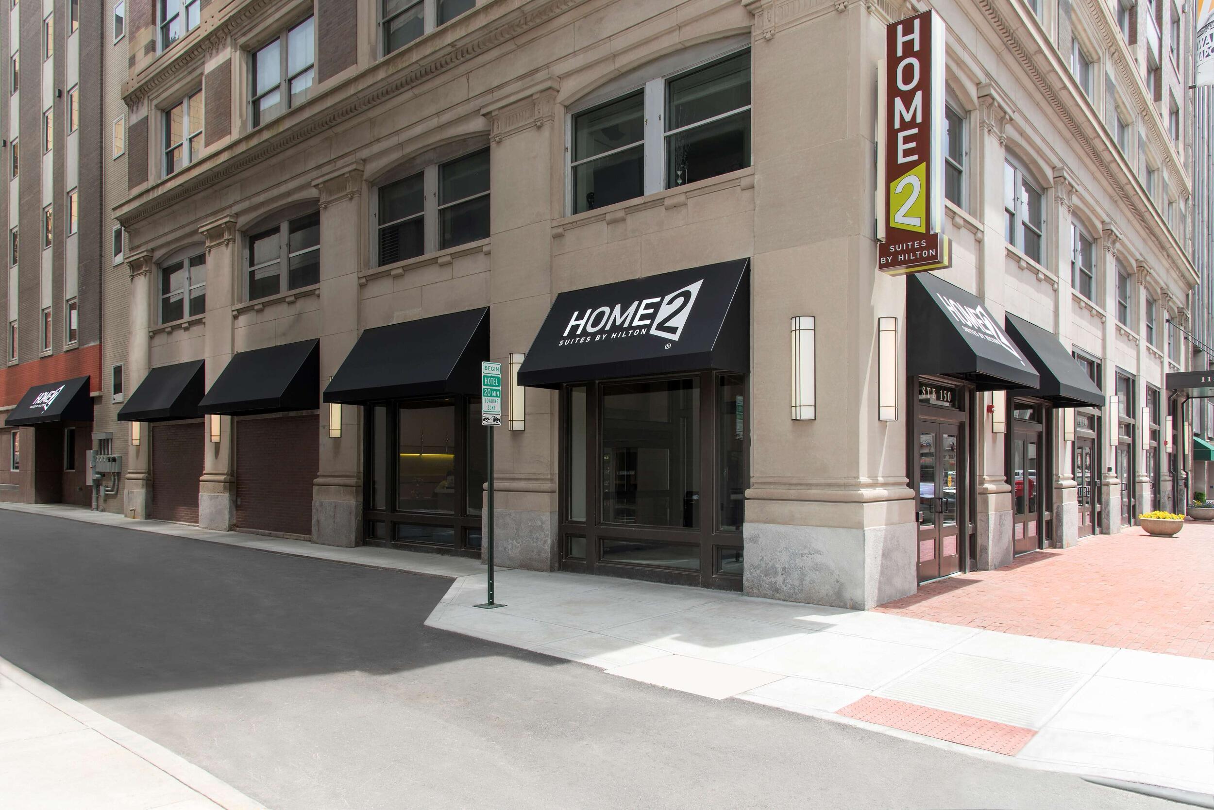 Picture of Home2 Suites by Hilton - Indianapolis/Downtown