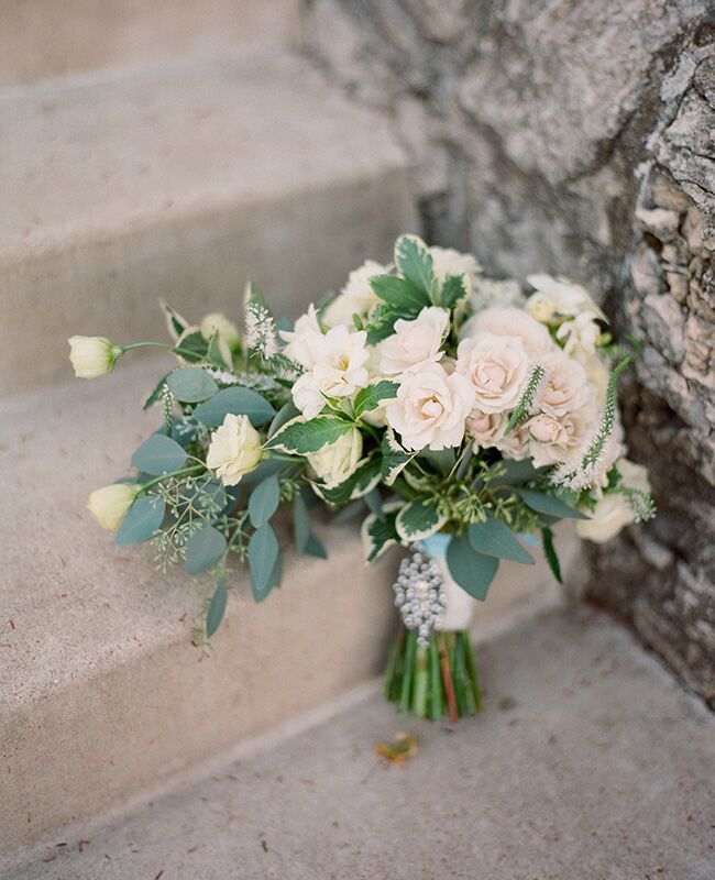 eucalyptus bridal bouquet |<img class=
