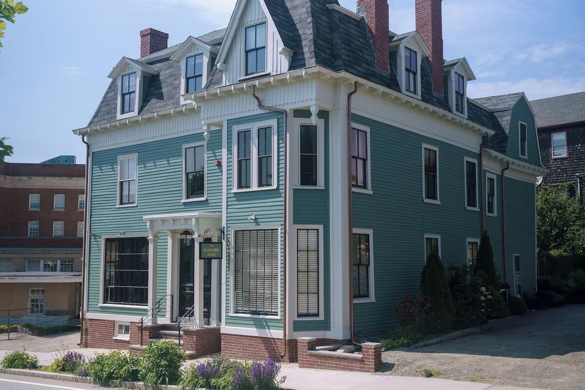 Picture of Burbank Rose Bed & Breakfast