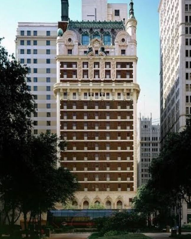 Picture of The Adolphus
