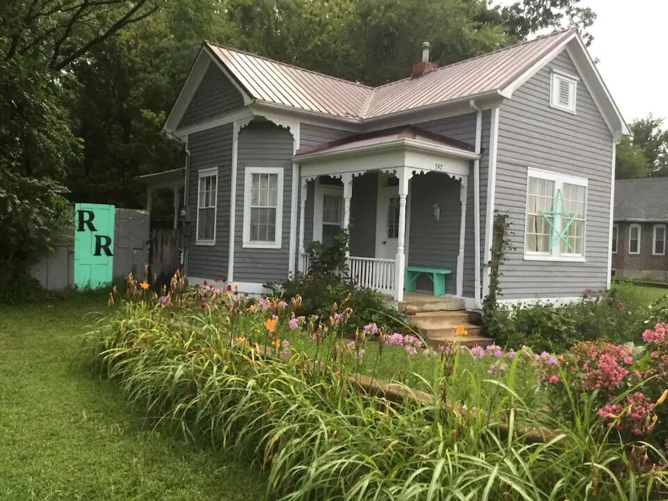 Picture of Ruby's Rental