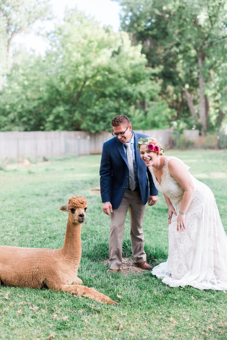 “Lyons Farmette was the perfect mix of outdoors, with farm animals, mountain views and tree coverage,” Devin says. “So much charm can be found on the grounds, including a greenhouse, an Airstream trailer to get ready in and alpacas.”