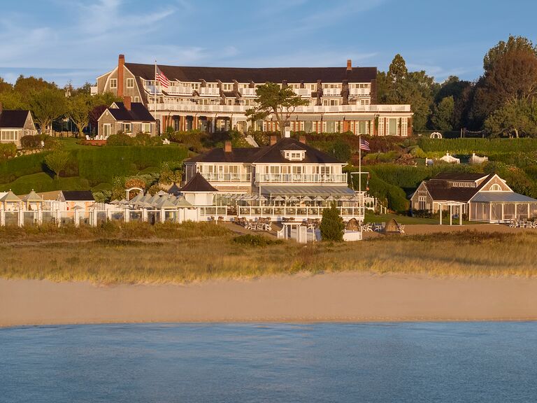 Exterior view of Chatham Bars Inn in Cape Cod, Massachusetts