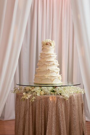 Chocolate Chip White Buttercream Cake