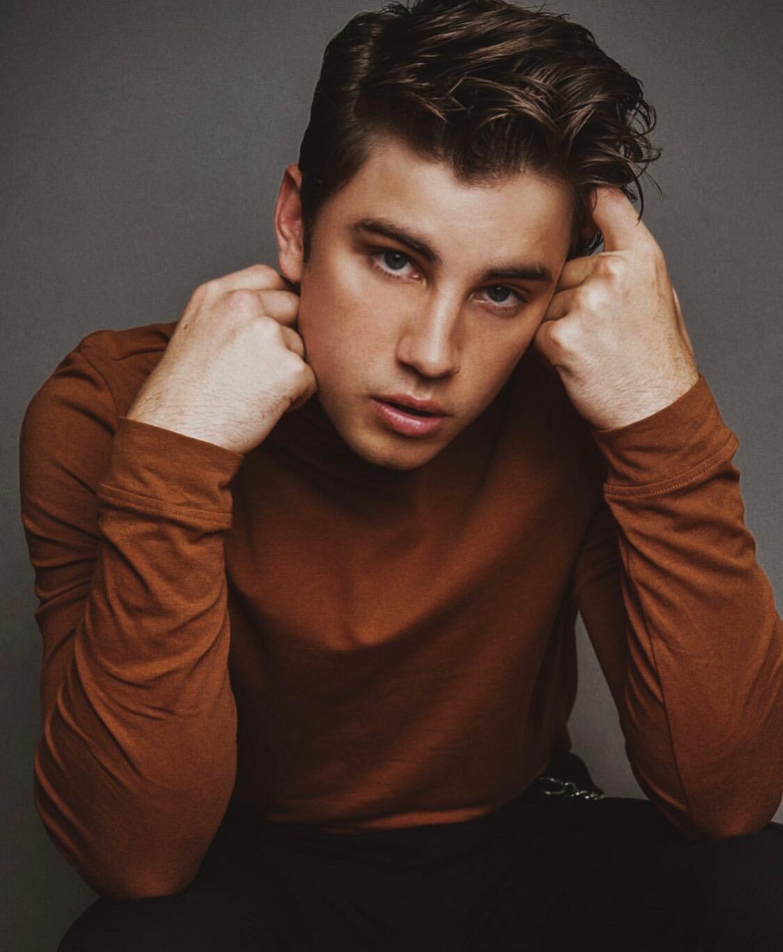 Carson Rowland