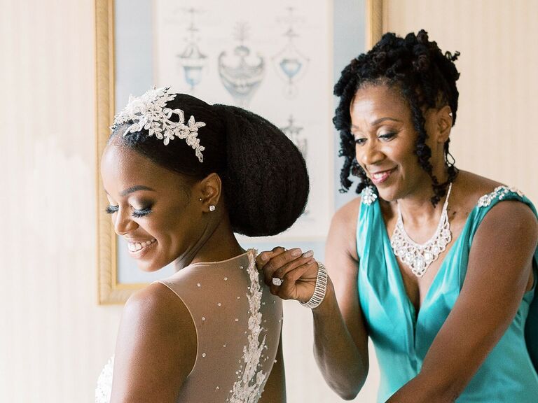 wedding hairstyles for mother of the bride medium hair