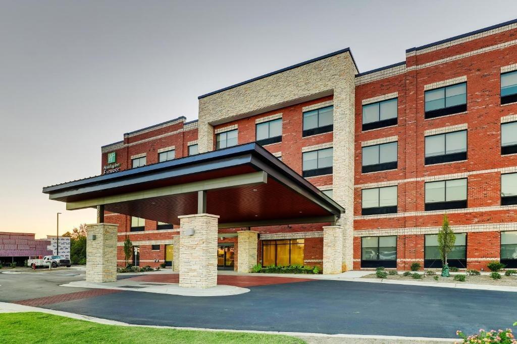 Picture of Holiday Inn Express Holly Springs - Raleigh Area, an IHG Hotel