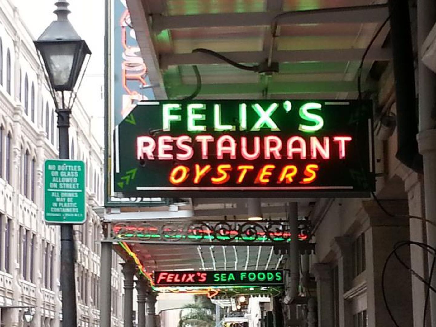 Picture of Felix's Restaurant & Oyster Bar