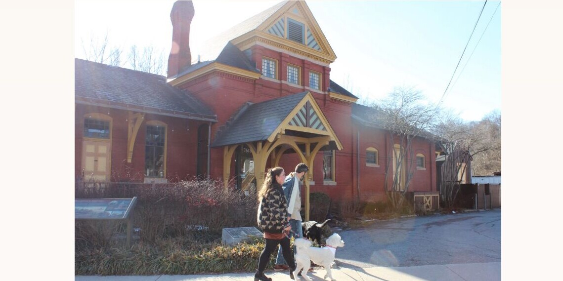 Molly & Jimmy Home Page Banner
