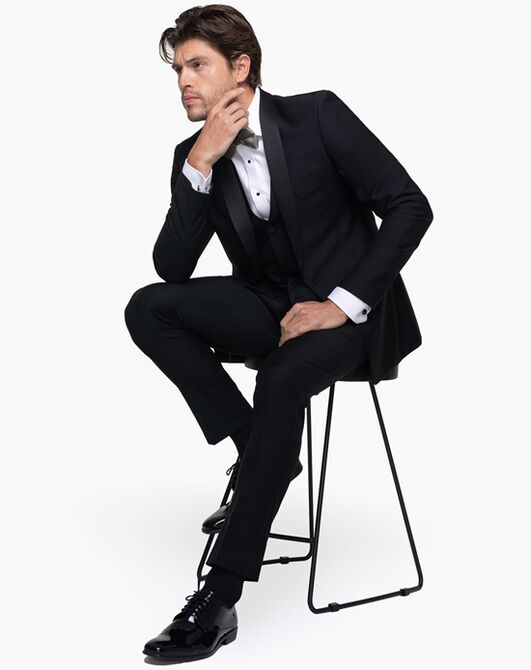 Generation Tux Black Shawl Lapel Tuxedo Black Tuxedo - 3