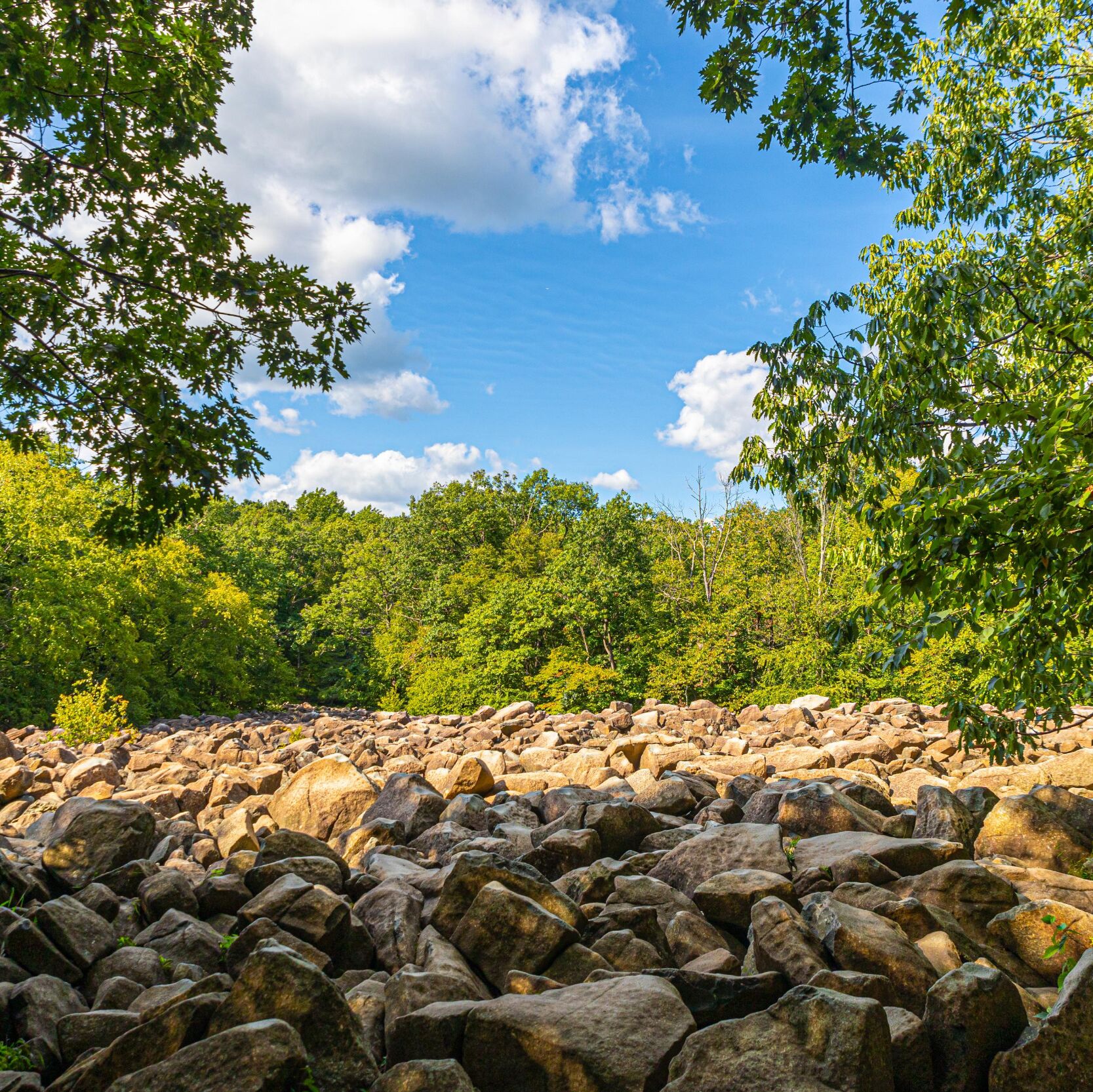 Picture of Ringing Rocks County Park